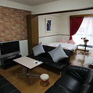 ラ・フォーレ十日市 アパート